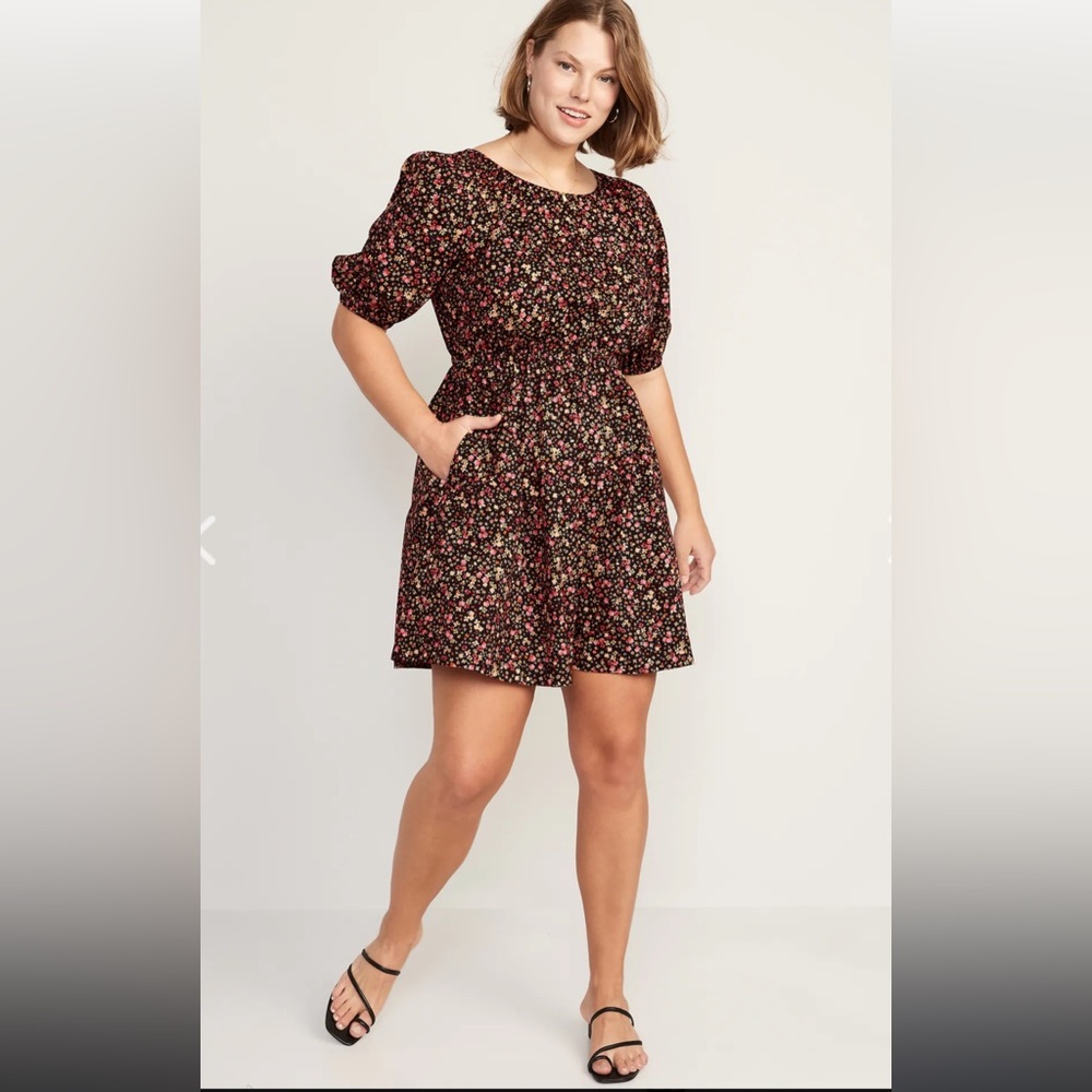 NWT!! Waist-Defined Puff-Sleeve Floral Cotton-Poplin Mini Dress